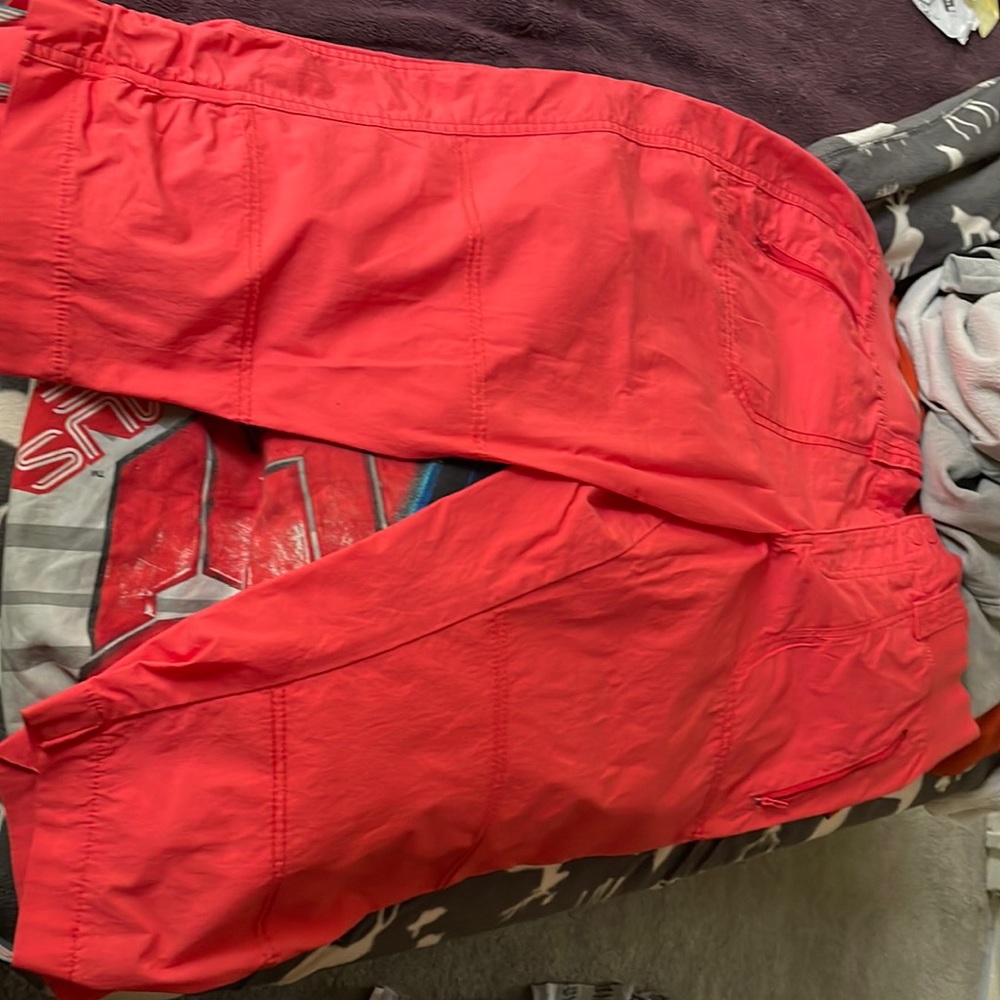 Crop pants